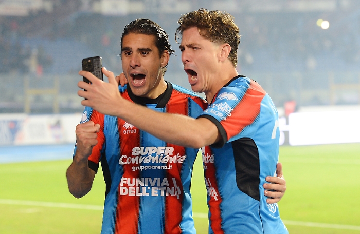 Al Massimino non si passa: così il Catania ha “zittito” il Crotone e costruito il nono risultato utile di fila in casa 