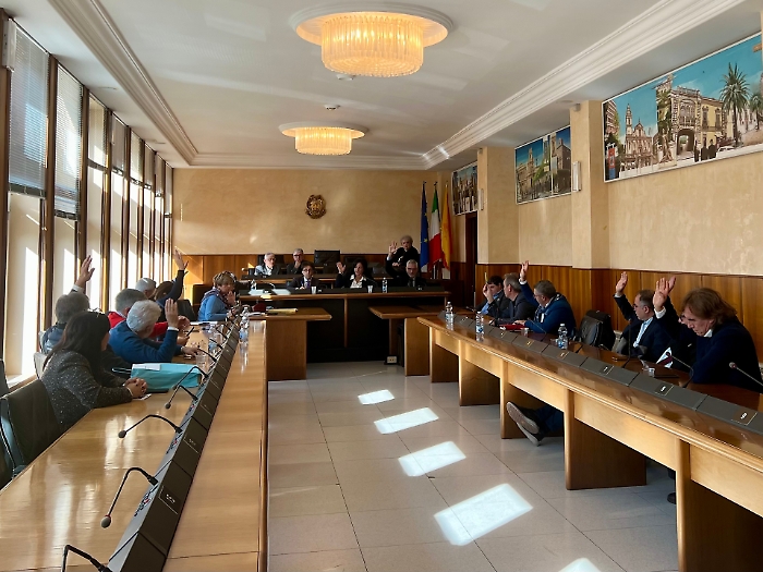 Ragusa, il Libero consorzio risana le casse: previsti 226 milioni di euro per il 2026