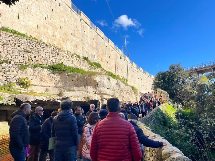 Questa mattina un fiume di cittadini all'iniziativa promossa dall'amministrazione comunale