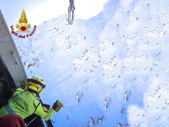 Valanga a Claviere, la montagna rompe il silenzio: soccorsi in azione tra pista e fuori pista
