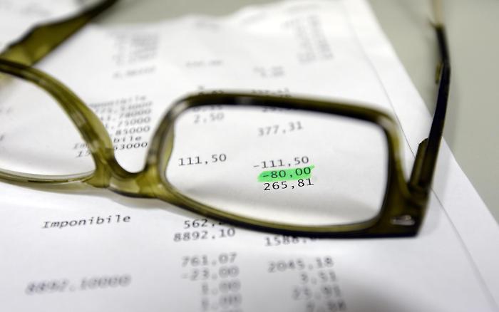 Irpef 2026, due punti in meno che fanno discutere: come cambiano tasse e busta paga (e per chi non cambier&agrave; nulla)