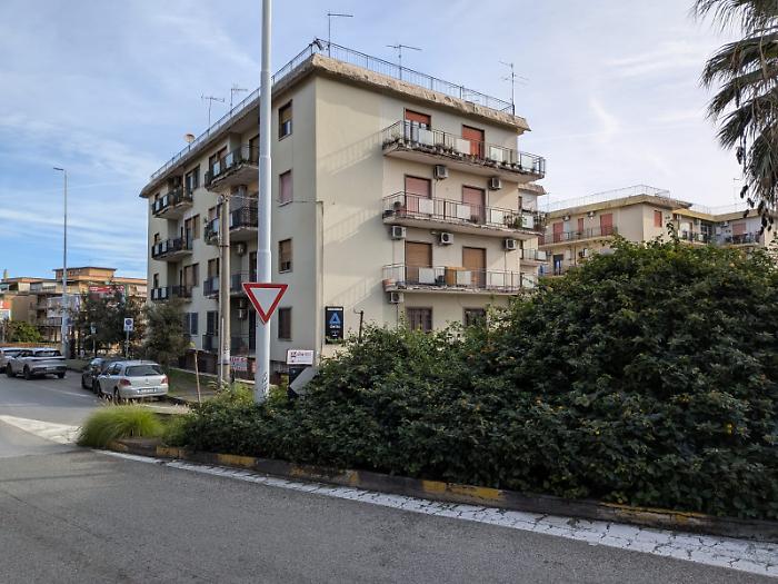 incrocio Circonvallazione-Via Giuffrida