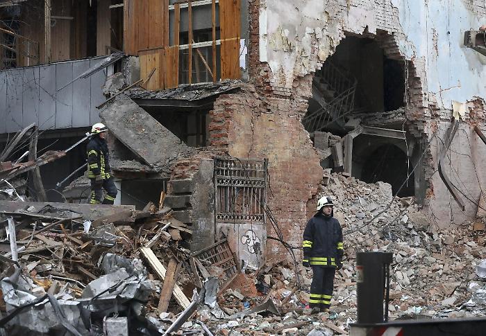 Ucraina, almeno 4 morti in un attacco russo su Kharkiv nella notte