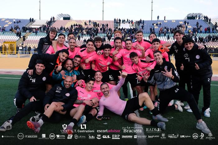 Notte da capolista per l'Athletic Club Palermo, Sancataldese battuta a tappeto per 2-1