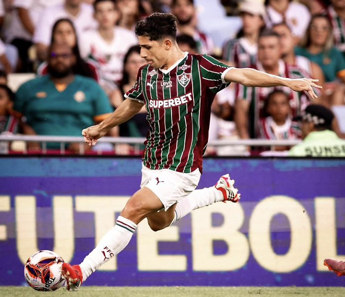 E' di origini modicane l'attaccante della Fluminense Jefferson Savarino che ha festeggiato il primo goal con la sua nuova maglia