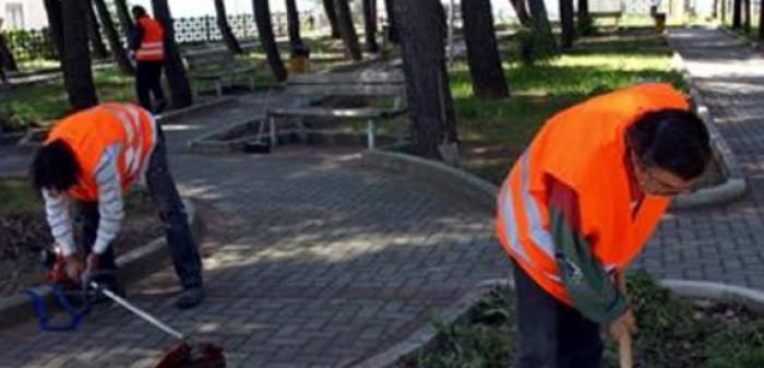 Lo rabbia di 70 fruitori dei cantieri di servizio: chiedono chiarimenti su Irpef, Cud e posizione lavorativa 