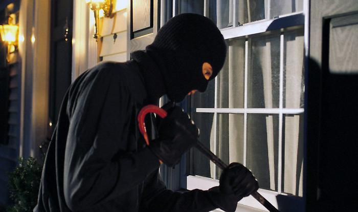 Modica, nuovo tentato furto in un condominio di piazza Libert&agrave;: cresce la preoccupazione