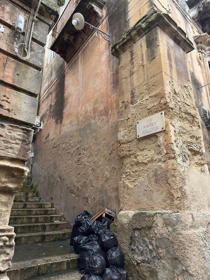 Ragusa, il centro storico tra alti e bassi