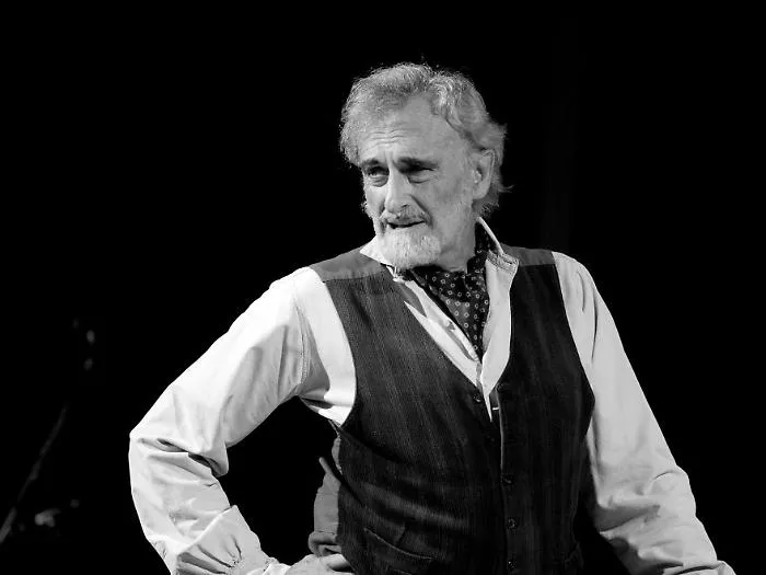 Massimo Venturiello