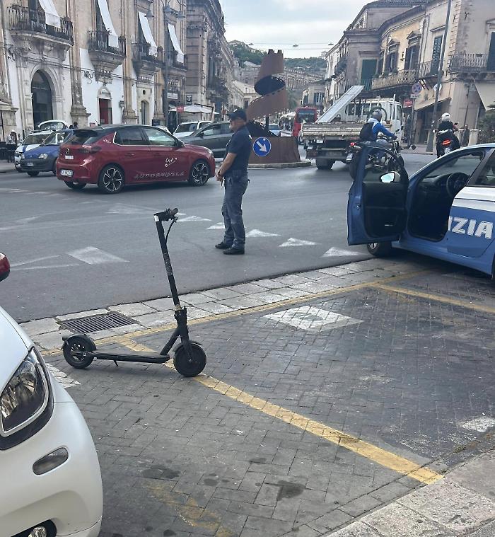 Modica, giro di vite delle forze dell'ordine sui fracassoni e su chi trasgredisce il codice della strada