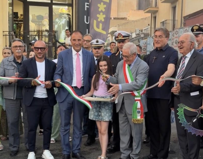 Scoglitti, inaugurata la nuova piazza Cavour