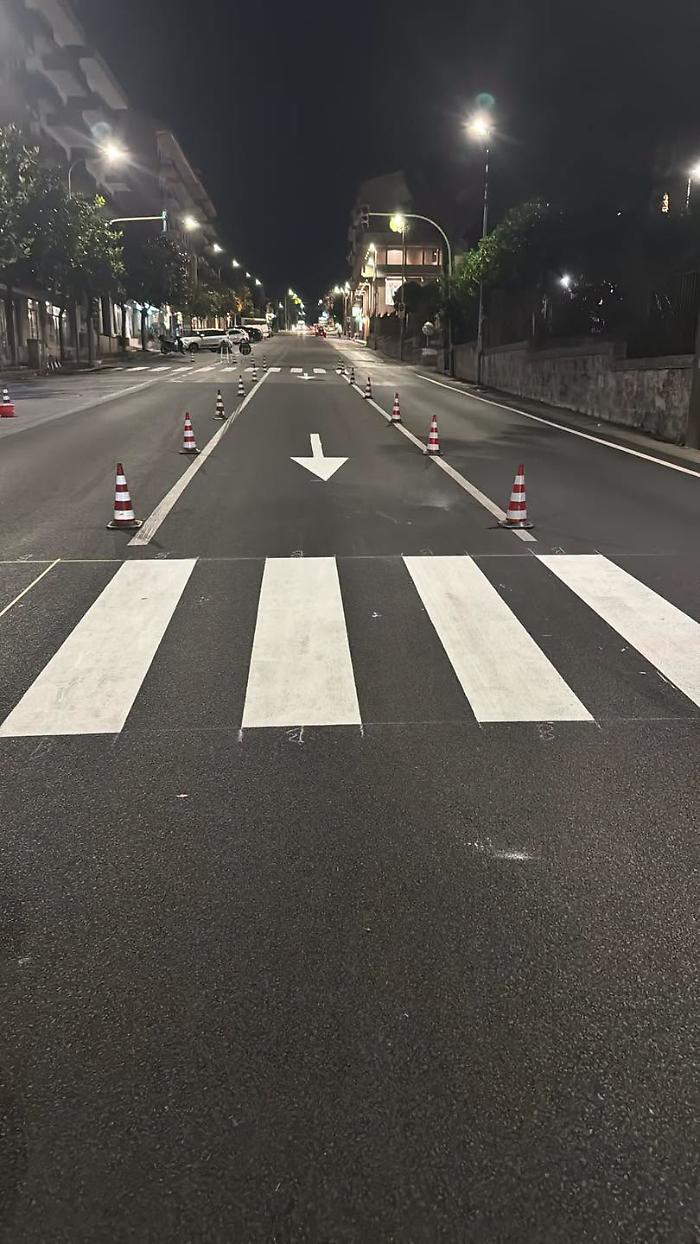 Ragusa, segnaletica orizzontale rinnovata in via Di Vittorio