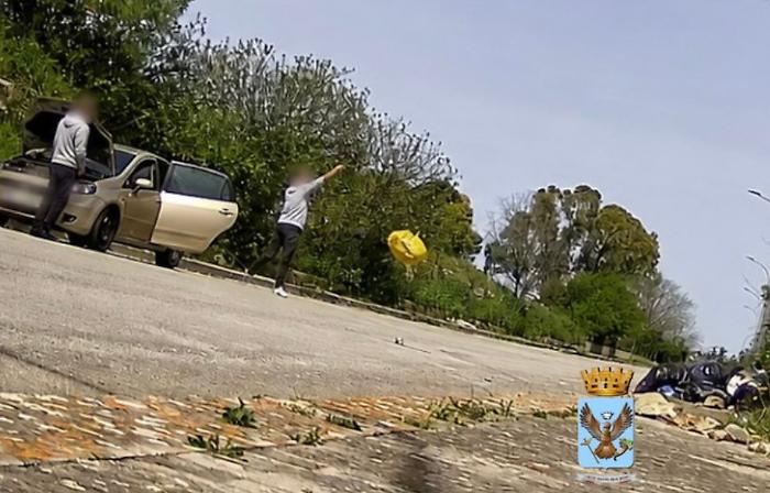 Anche a Ragusa la nuova disciplina sportiva del lancio del sacchetto dei rifiuti