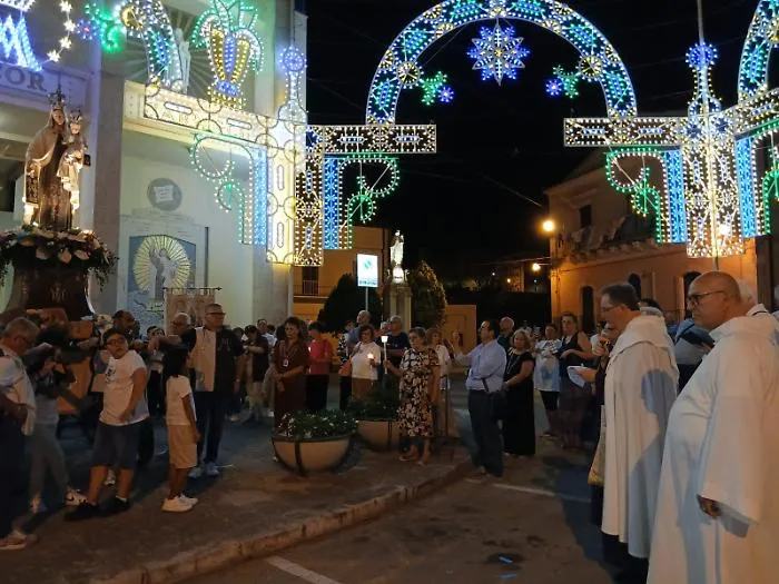 Ragusa celebra la Madonna del Carmelo al santuario