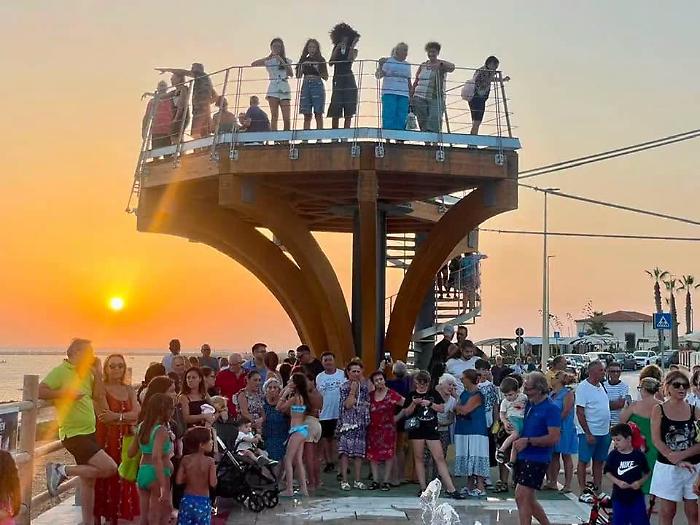 Scoglitti, l'inaugurazione dello Skyview a Cammarana innalza la qualit&agrave; di fruizione della borgata 