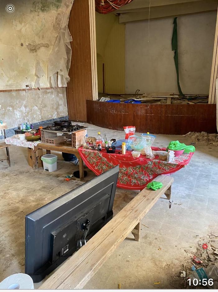 Modica, abitavano abusivamente nei locali dell'ex scuola Maria Ausiliatrice