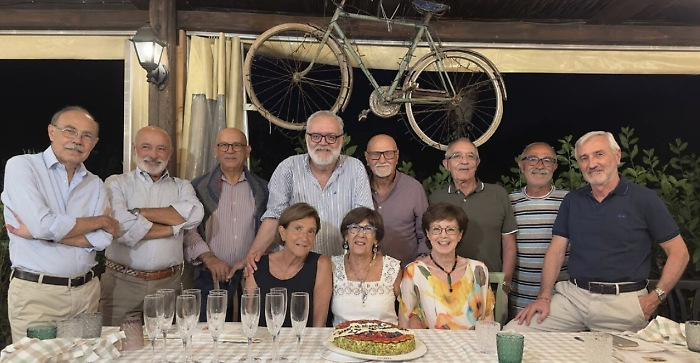 Ragusa, la rimpatriata della VB a cinquant'anni dal diploma