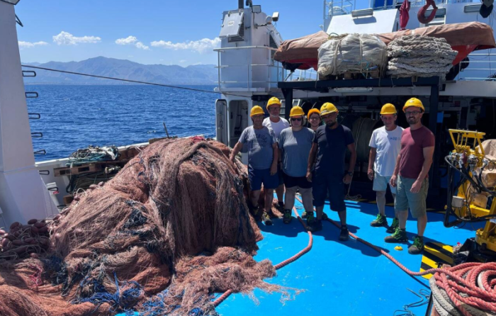Termini Imerese, recuperata una rete fantasma di quattro tonnellate: &laquo;Danni alla fauna e agli habitat marini&raquo;