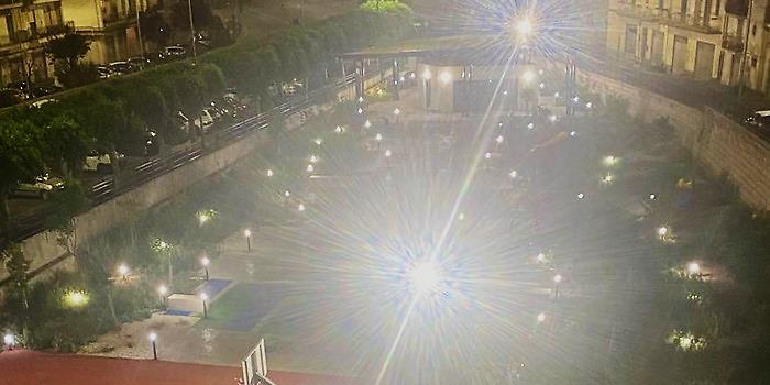 Modica, l'area urbana dell'ex mercato ortofrutticolo e l'illuminazione esagerata