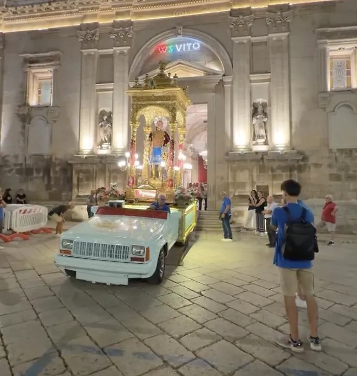 Chiaramonte, il simulacro del patrono San Vito traslato in chiesa Madre