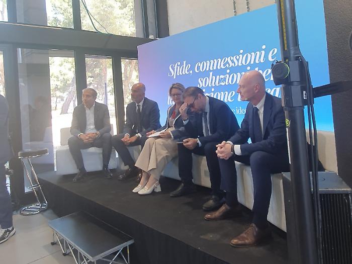 Sicilia in transizione idrica: riuso, innovazione e alleanze per salvare l'acqua